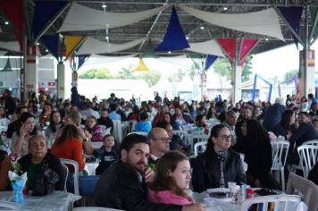 Foto - 16ª Festa das Nações 01 A